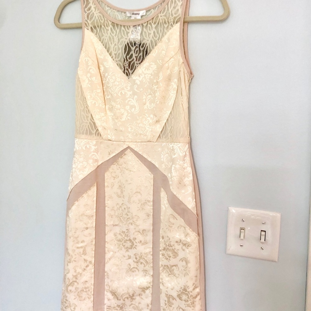 Lace and silky detail mini dress - lace back